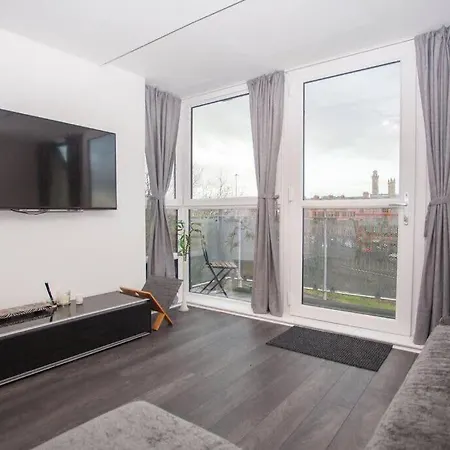 Beautiful Flat With Panoramic Views Over The City Glasgow Exterior photo