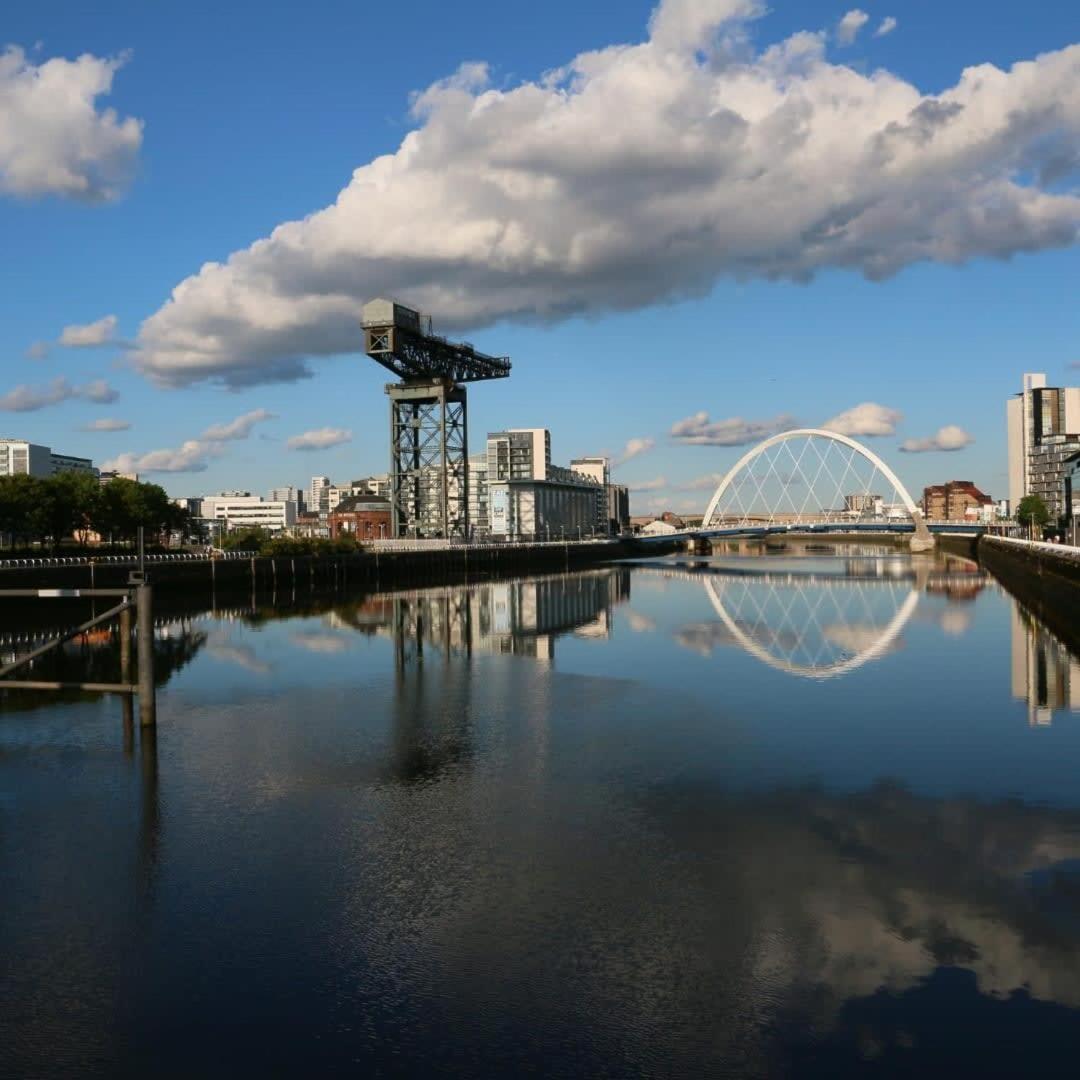 Beautiful Flat With Panoramic Views Over The Apartment Glasgow